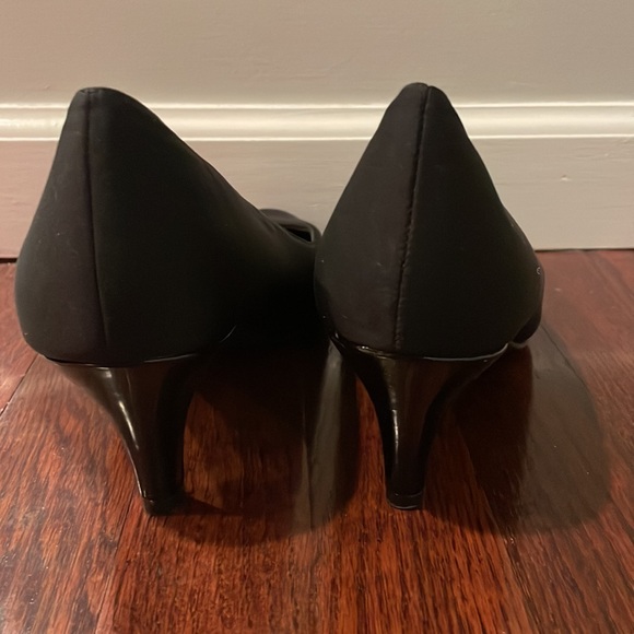Size 9 Black Heels - Picture 3 of 3